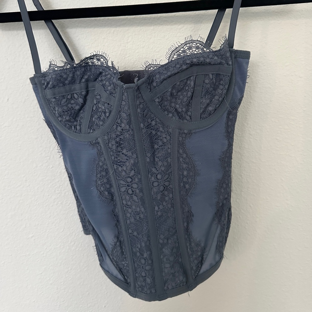 Urban Outfitters Corset Top in size S